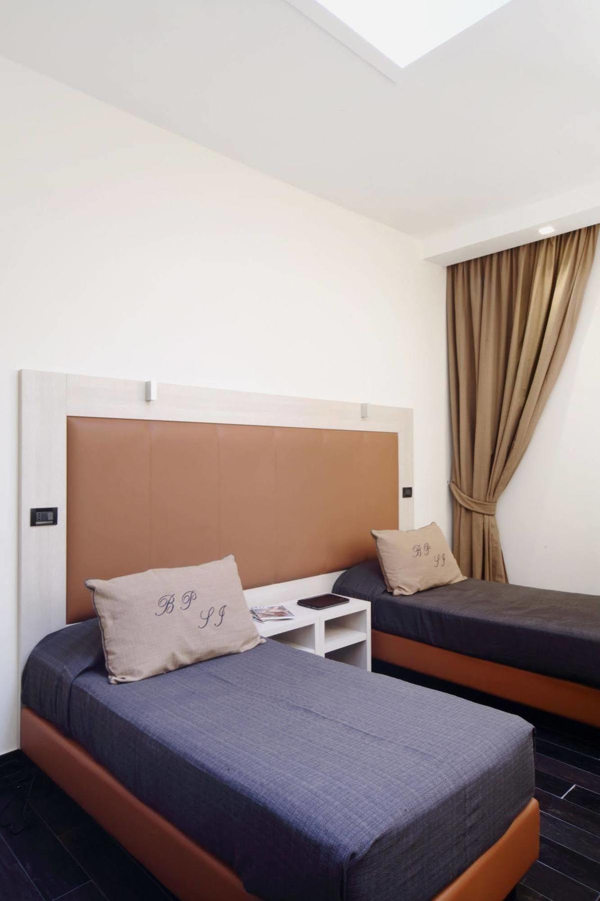 Borgo Pio Suites Inn Рим Екстер'єр фото