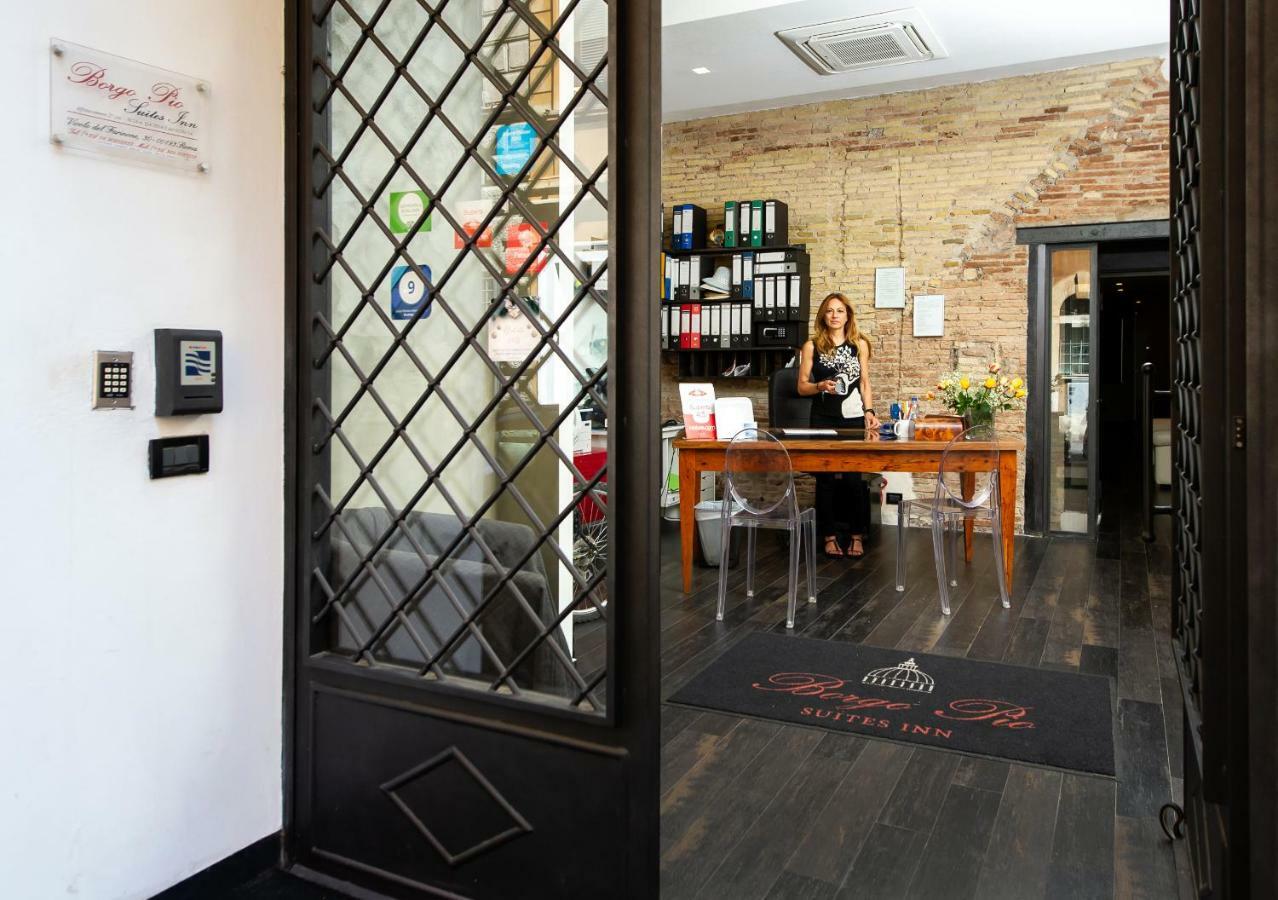 Borgo Pio Suites Inn Рим Екстер'єр фото